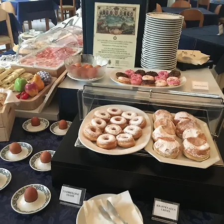 G&d Deanna Pool&brunch Hotel