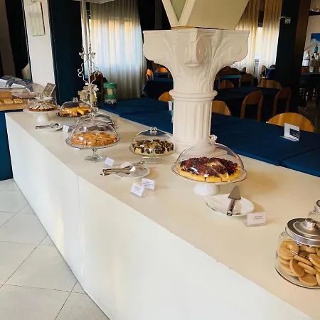 מלון G&d Deanna Pool&brunch