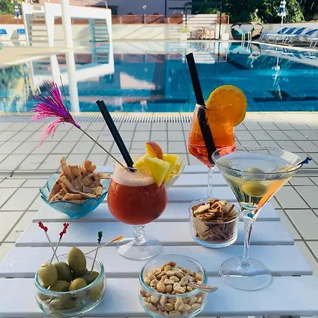 G&d Deanna Pool&brunch Milano Marittima