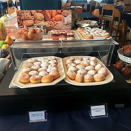 Hotel G&d Deanna Pool&brunch 4*