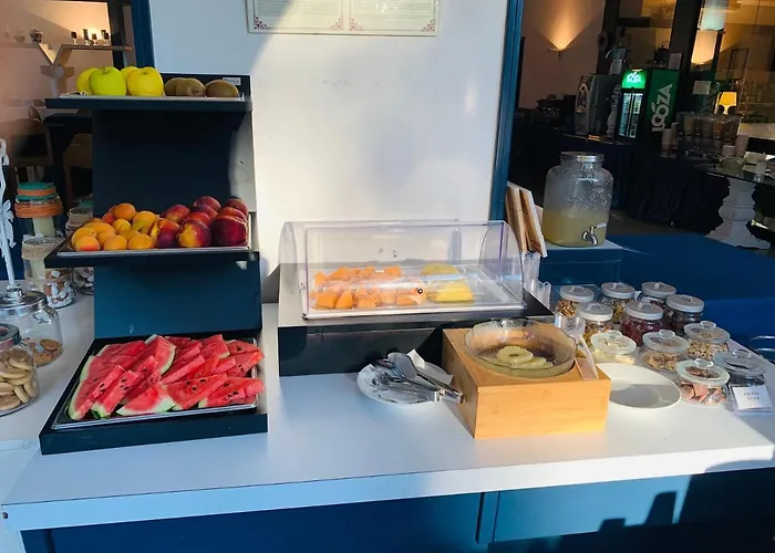 G&d Deanna Pool&brunch 4* 밀라노마리티마