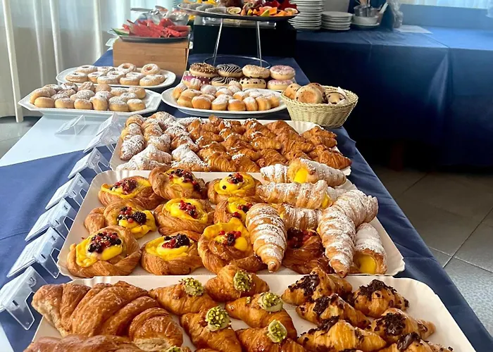 G&d Deanna Pool&brunch 4*